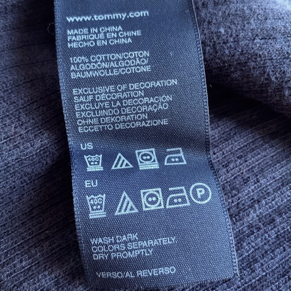 HP 🎉Men’s Sweater - Picture 4 of 5